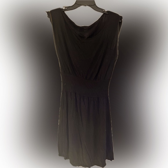 Dresses & Skirts - Boutique Black Cotton Dress with Adjustable Gold Side (Size M)